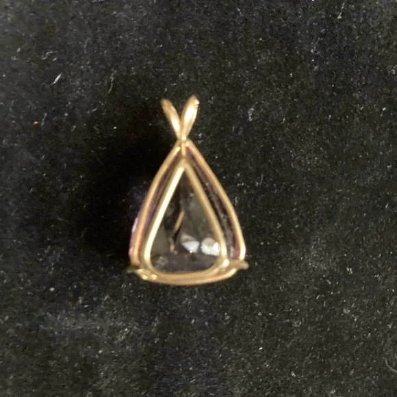 Amethyst Beautiful Tear-Drop Pendant - Picture 3 of 4